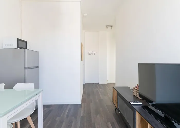 Apartmán Guesthost - Comfy White *