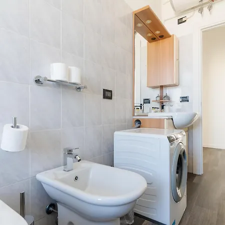 Guesthost - Comfy White Apartment *